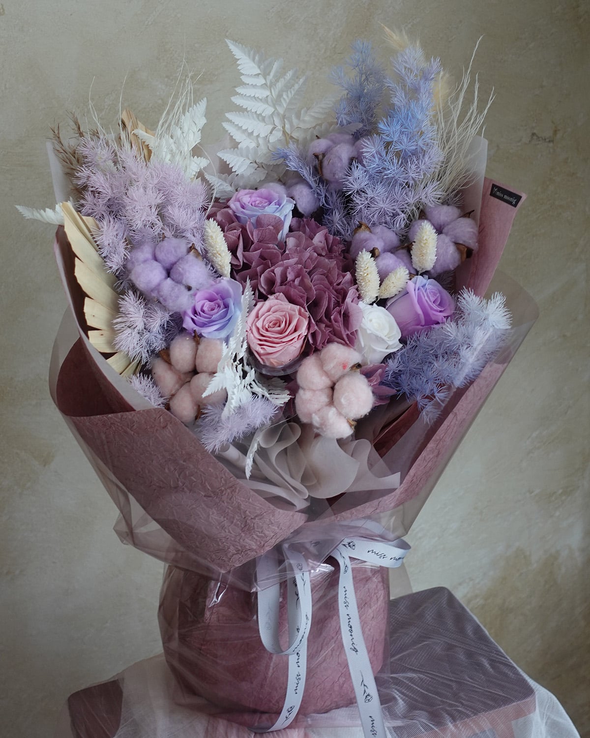 Preserved flower bouquet, Online flower delivery