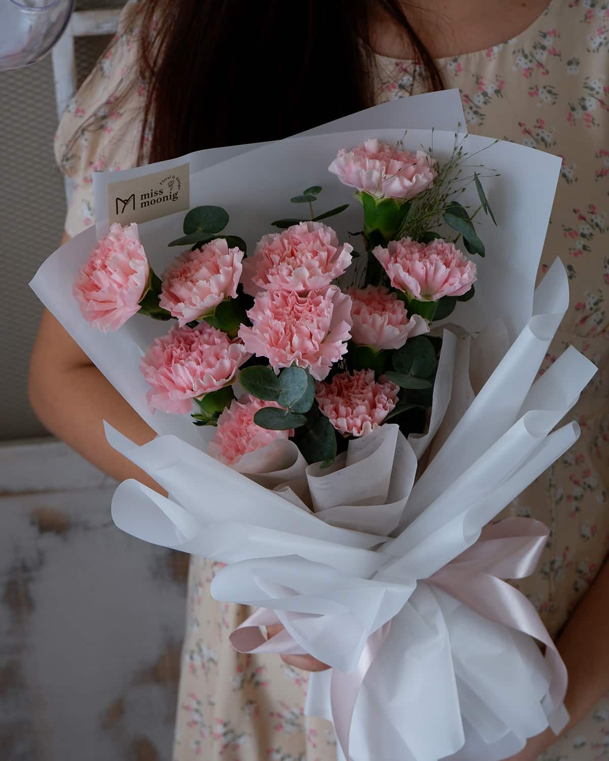 KL online flower delivery, Mothers day flower, Carnations flower bouquet