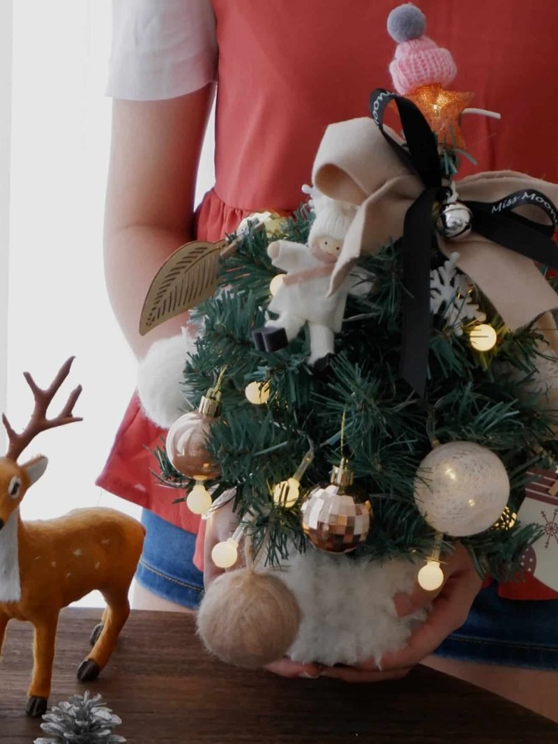 Jolly Christmas Tree – alternate view