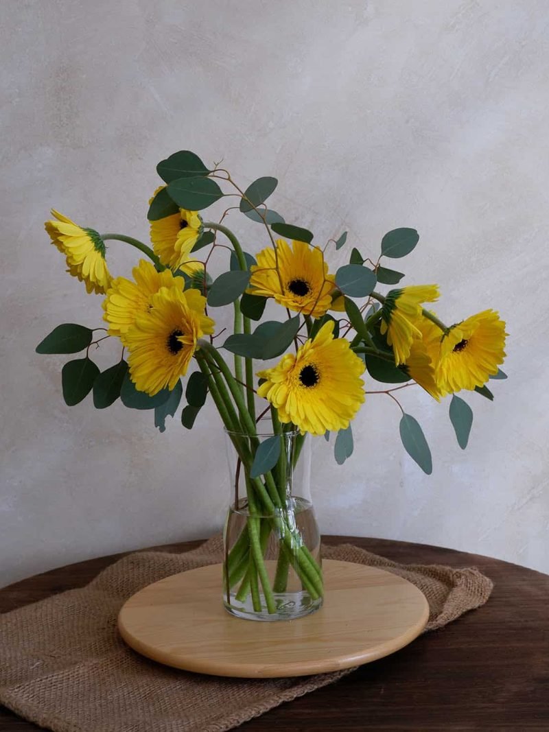 Letterbox | Yellow Gerbera – alternate view