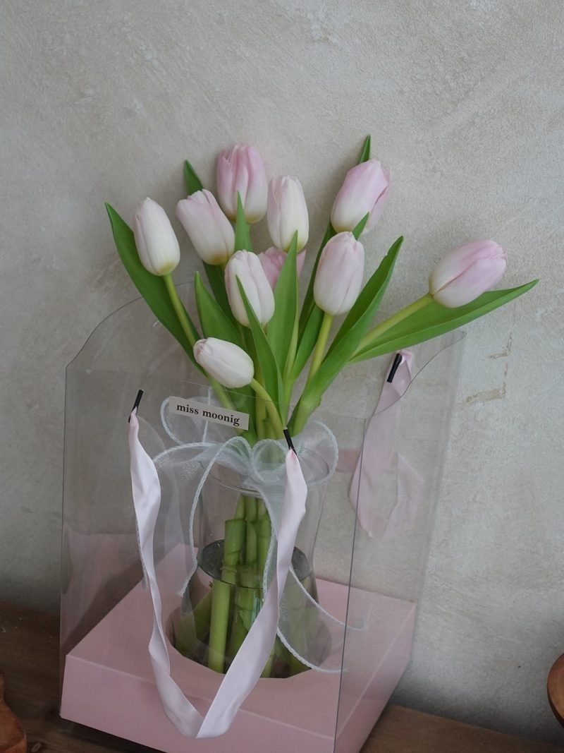 Tulips in Vase – alternate view