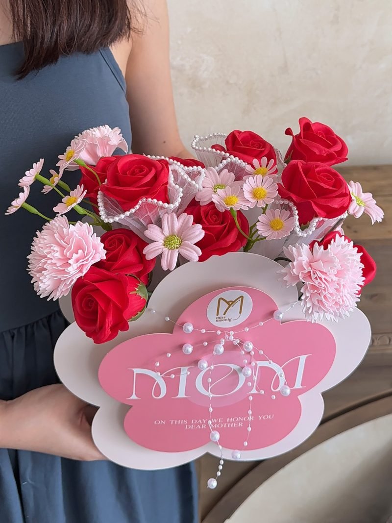 Hot Mama Box – alternate view