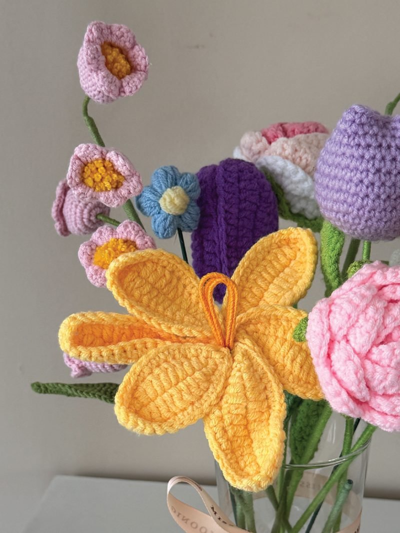 Bloom in Threads – alternate view