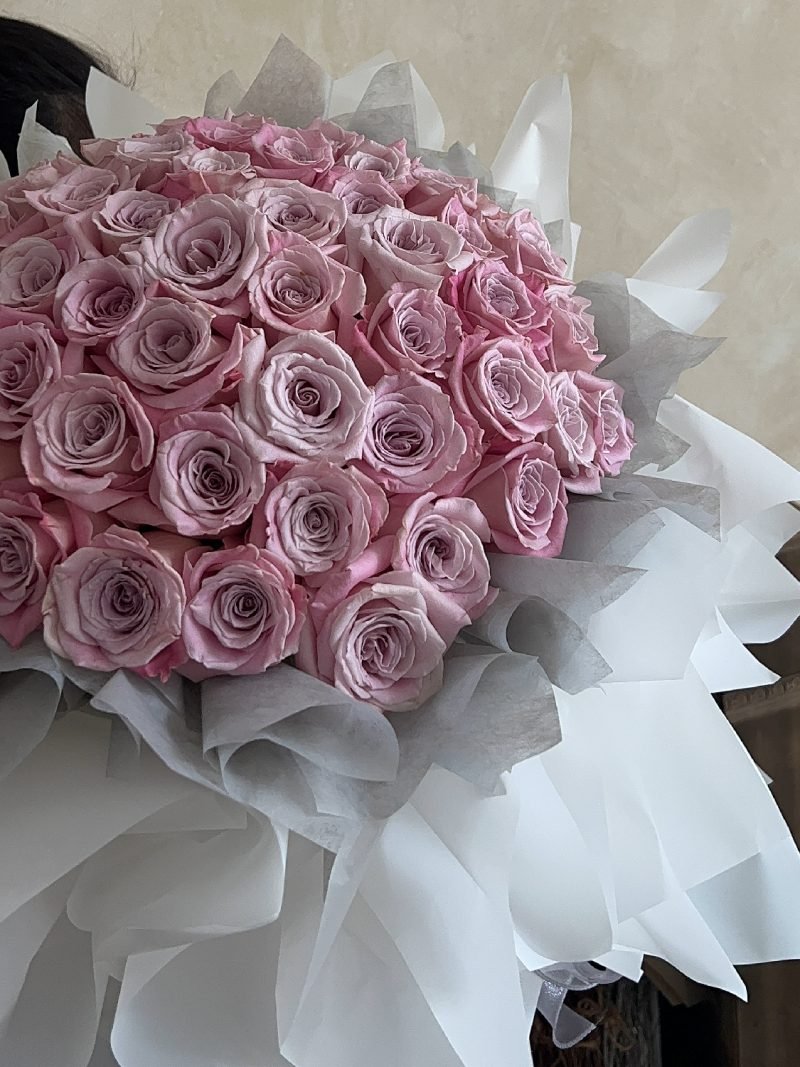 50 Stalks Rose Faith – alternate view