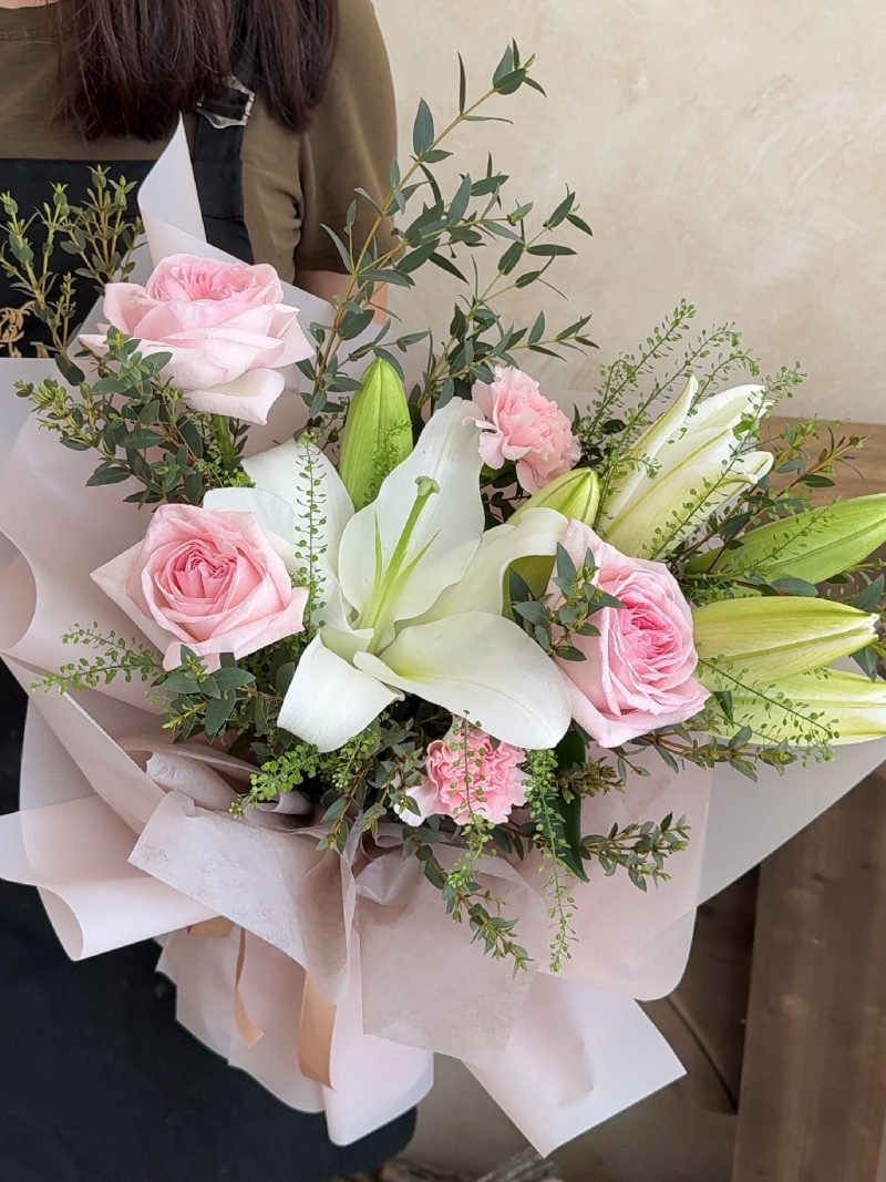Lily & Pink Lychee Mix – alternate view