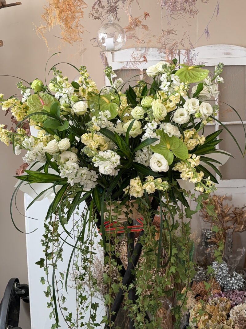 Prestige Petals – Premium Grand Opening Flower Stand